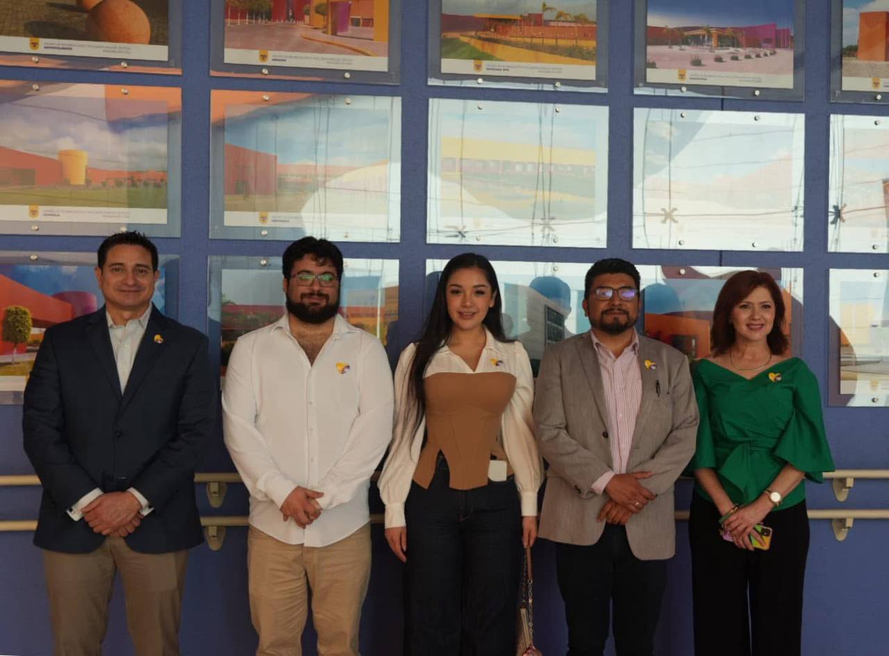 EL PRESIDENTE MUNICIPAL DE NAUCALPAN DE JUÁREZ, ISAAC MONTOYA MÁRQUEZ, Y LA PRESIDENTA DEL SMDIF NAUCALPAN, ADRIANA G. ESCOBAR, VISITARON LAS INSTALACIONES DEL CRIT ESTADO DE MÉXICO PARA BUSCAR MANERAS DE TRABAJAR EN CONJUNTO POR EL BIEN DEL MUNICIPIO